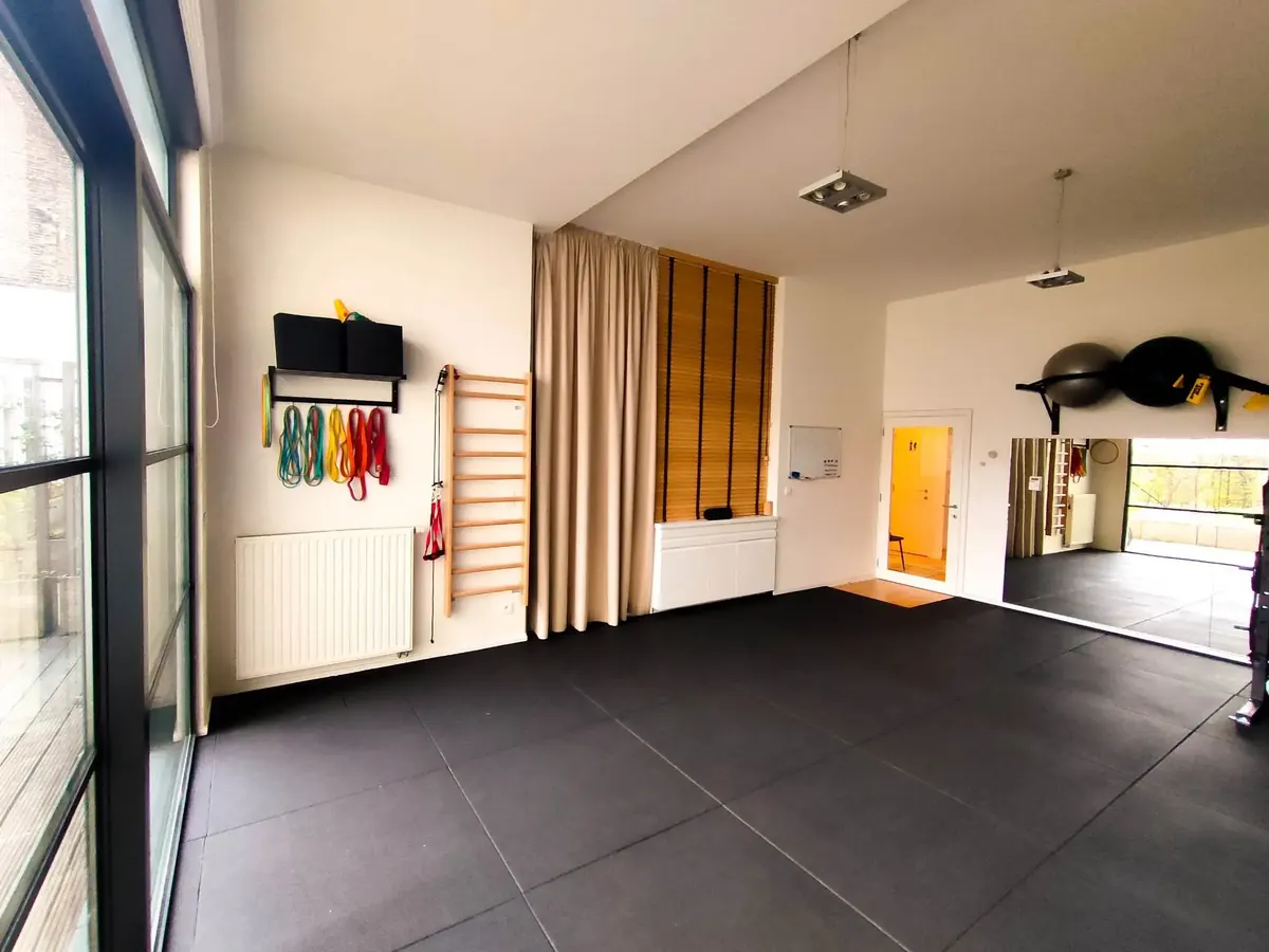 Salle de rééducation du cabinet Kiné Châtelain à Ixelles